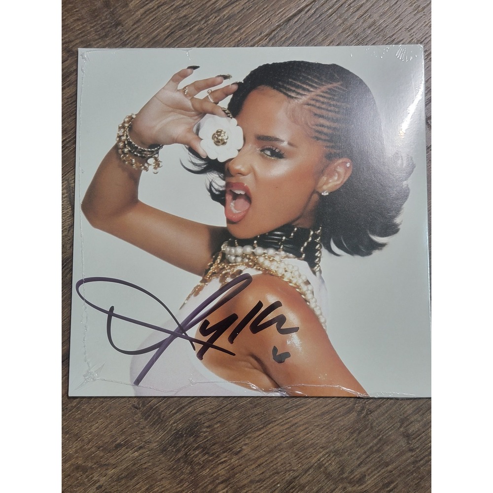 Tyla Chanel Signed 7 Inch Vinyl Single Hand Autographed Limited Edition Sealed